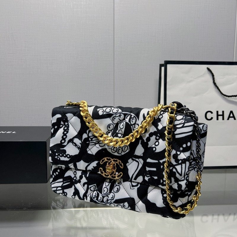 CHL 19 HandBag Printed Canvas Black And White For Women 11.8in/30cm - Image 6