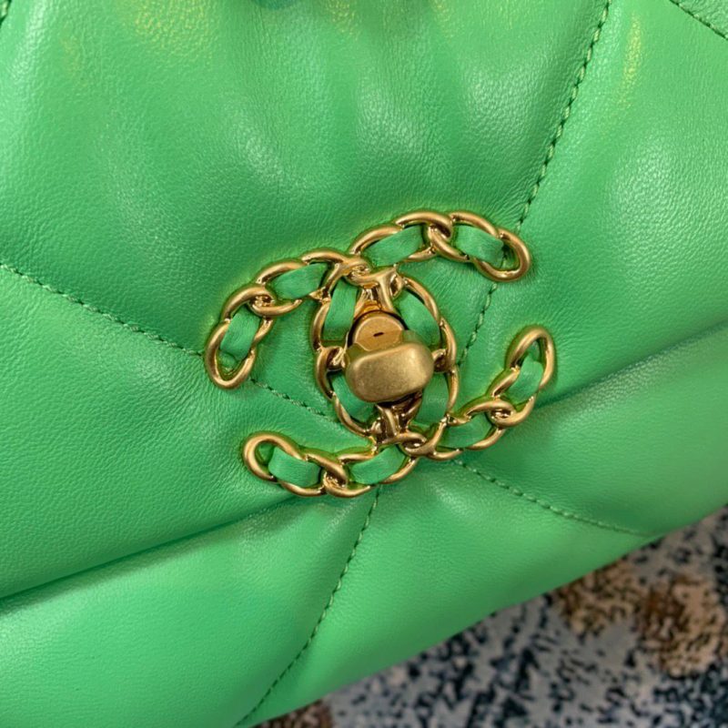 CHL 19 Handbag 26cm Green For Women AS1160 - Image 4