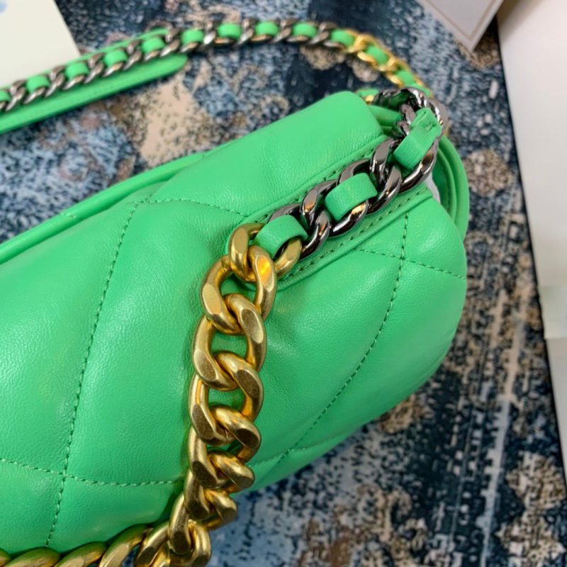 CHL 19 Handbag 26cm Green For Women AS1160 - Image 6