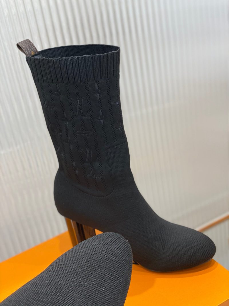 New Collection  LUV BOOTS 047 - Image 3