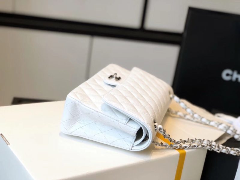 CHL Classic Medium Flapbag Silver Hardware White 10in/25.5cm - Image 3