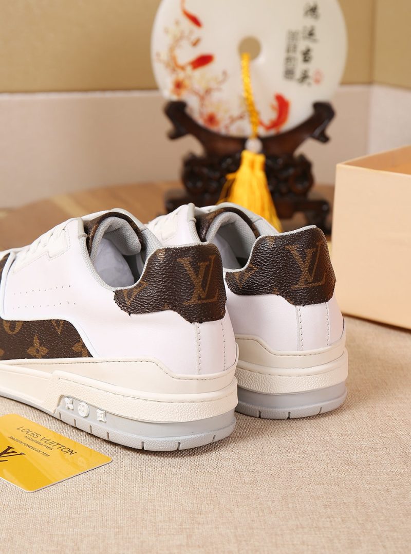 LUV SurfaCN In CNnogram Sneaker - Image 8