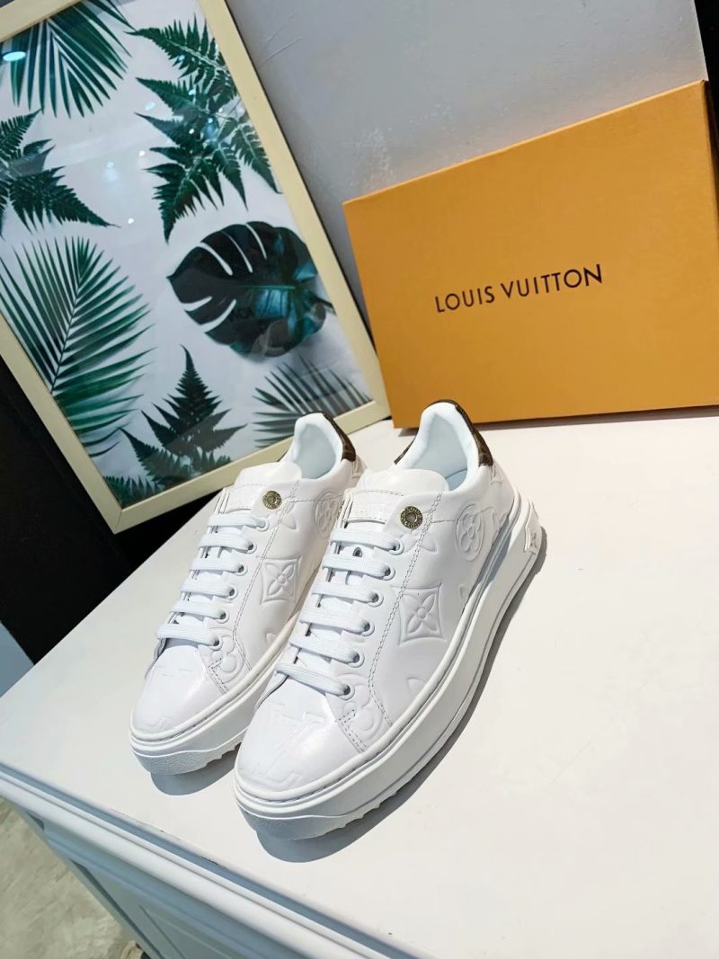 New Arrival Luv Sneaker 219
