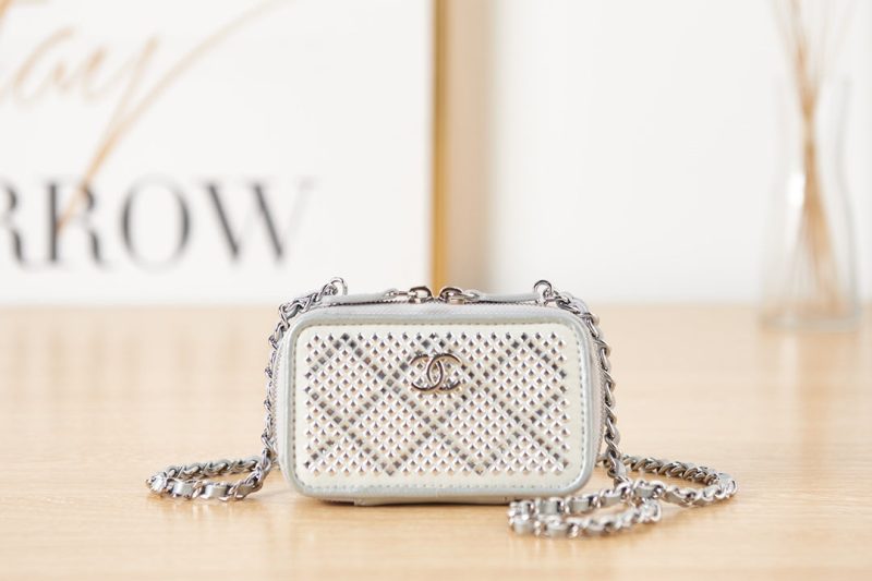 CHL Crystal Small Vanity with Chain White/Silver Bag For Women 10cm/4in - Image 2