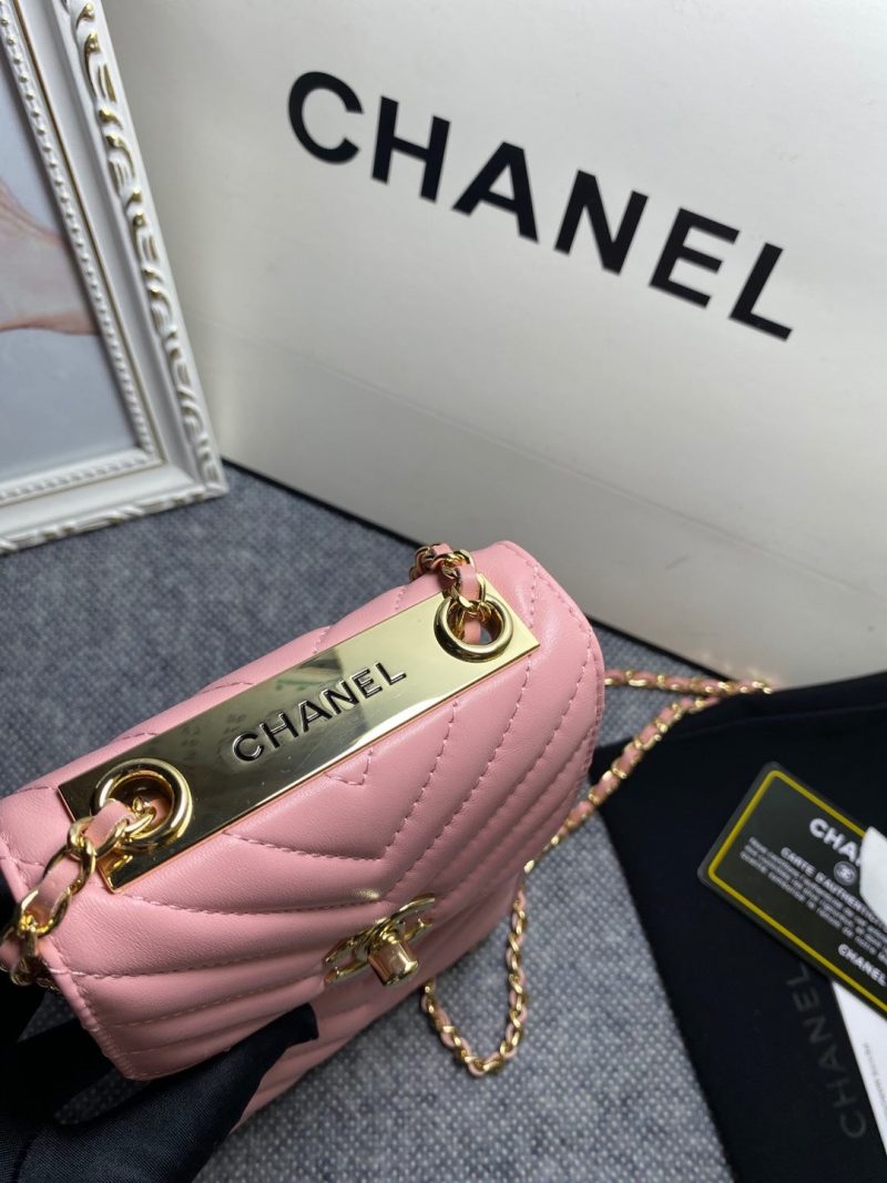 CHL Chevron Trendy CHL Phone PiNike Bag For Women 18cm/7in - Image 2