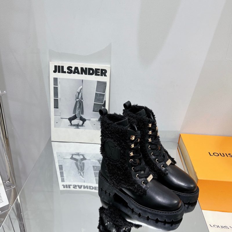 New Collection  LUV BOOTS 009 - Image 9