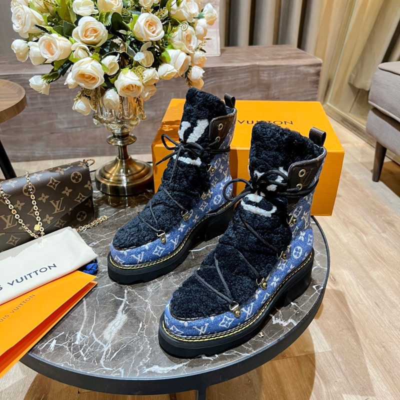 New Collection  LUV BOOTS 042 - Image 9