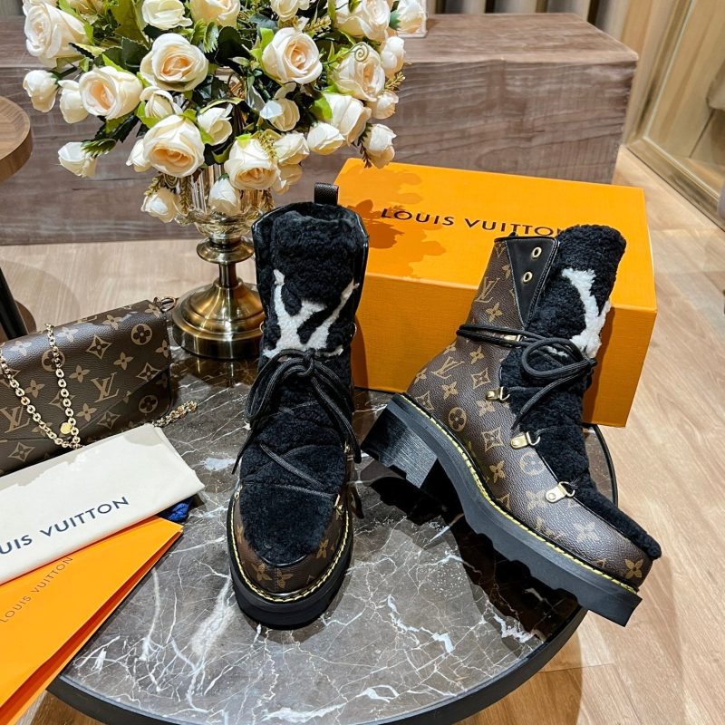 New Collection  LUV BOOTS 043 - Image 9