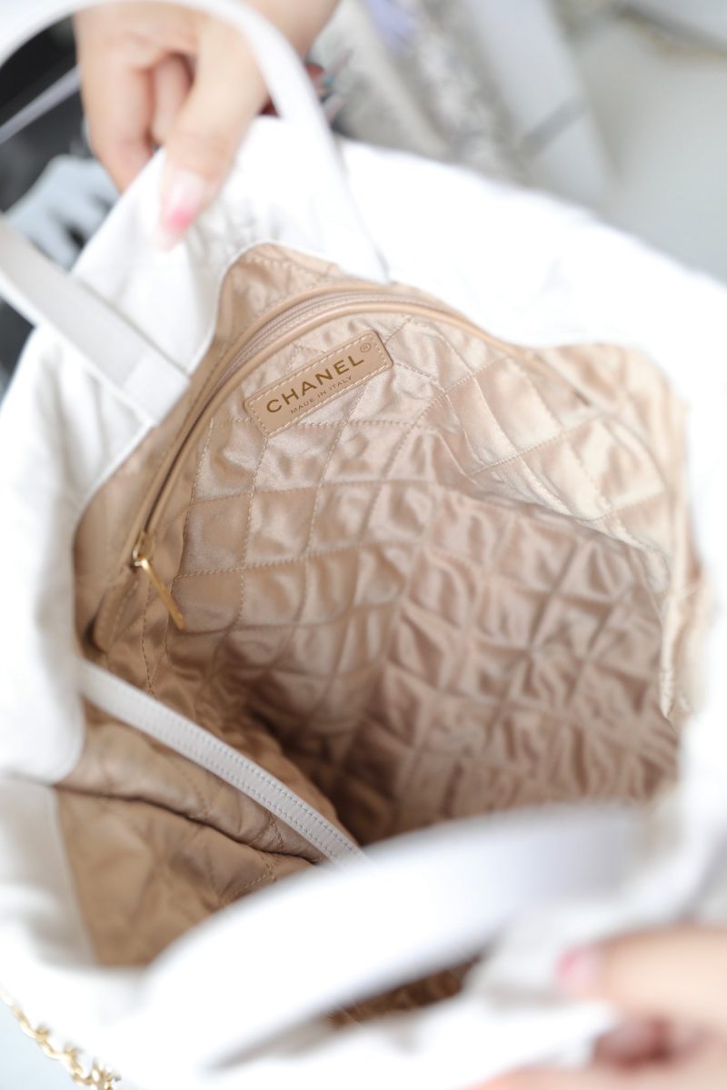 CHLLarge CHL22 Backpack White For Women, Women’s Bags 19.9in/51cm AS3313 B08037 10601 - Image 4